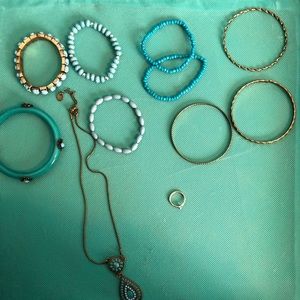 a set of turquoise jewelry